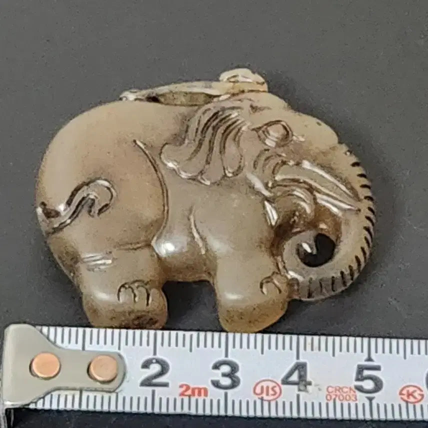[BUNJANG] Elephant Natural Jade Chinese Porcelain / 코끼리 천연옥   중국도자기