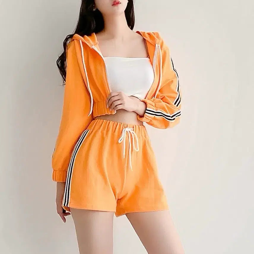 [BUNJANG] Orange Cropped Zip-Up Hoodie and Shorts Set / 오렌지 크롭 후드 집업 반바지 세트