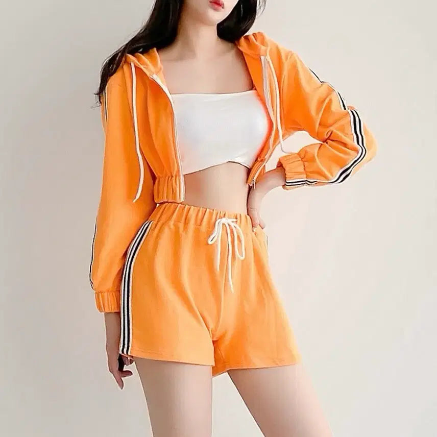 [BUNJANG] Orange Cropped Zip-Up Hoodie and Shorts Set / 오렌지 크롭 후드 집업 반바지 세트