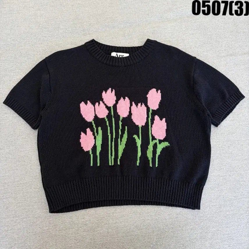 [BUNJANG] Arr Tulip Short Sleeve Knit Black / Arr 튤립 반팔 니트 블랙 0507