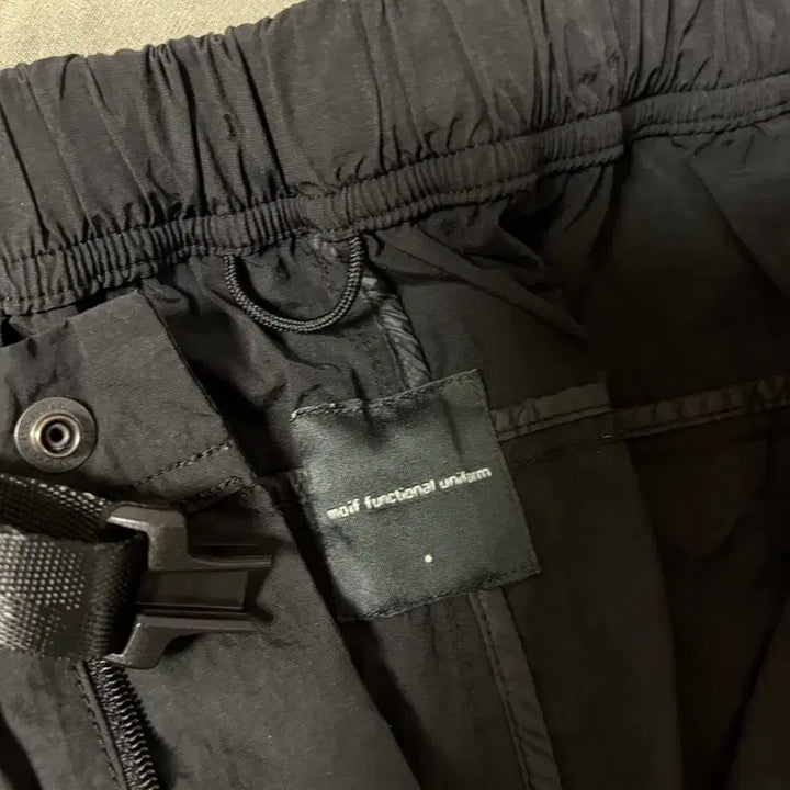 [BUNJANG] Moif Uniform Jogger Pants Black / 모이프 유니폼팬츠 1