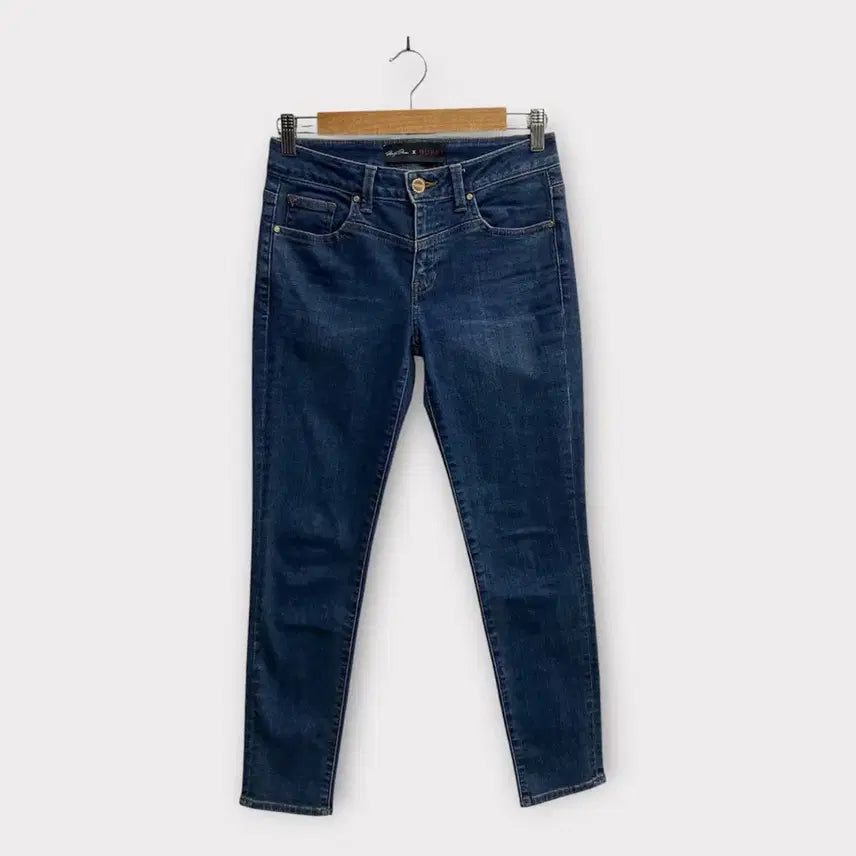 [BUNJANG] Guess x Marilyn Monroe Collaboration Denim Pants - 26 Inch / 게스X마릴린 먼로 콜라보 데님팬츠 -26인치