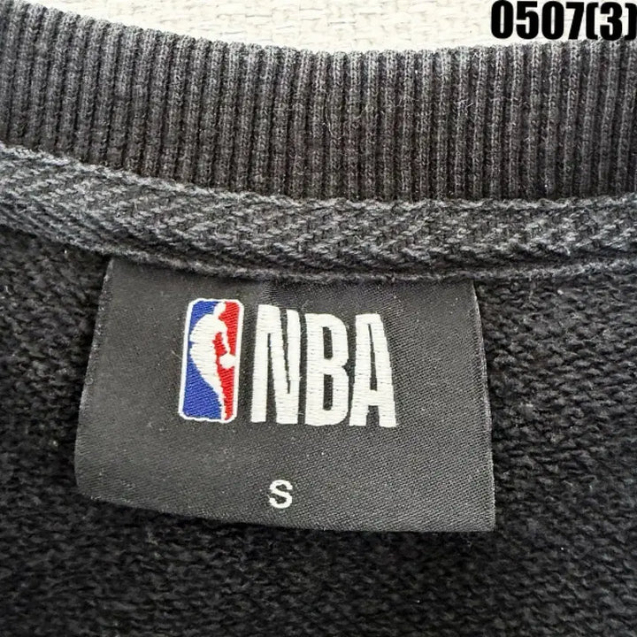 [BUNJANG] NBA 76ers Black Fleece Sweatshirt Size S / NBA 76ers 기모 맨투맨 블랙 S 0507