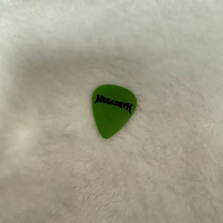 [BUNJANG] Megadeth Authentic Signed Guitar Pick / 메가데스 친필 사인 기타 피크