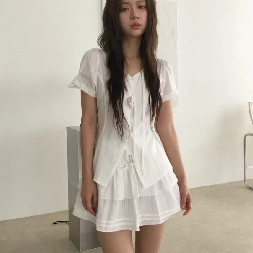 [BUNJANG] Nobiyaca Lavender Blouse Ivory / 노비야카 Lavender blouse 래번더 블라우스 아이보리