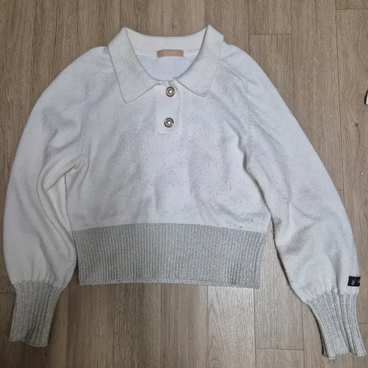 [BUNJANG] CC Collect Ivory Collar Neck Knit / CC collect 카라넥 니트 아이보리