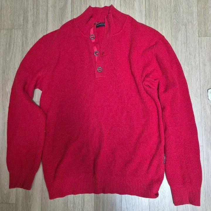 [BUNJANG] Par E. L. S. Red Button Knit / 패리엘리스 레드 버튼 니트