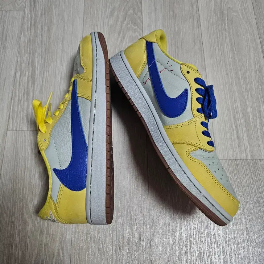 [BUNJANG] Air Jordan 1 Retro Low Travis Scott Canary / 조던1 트래비스스캇 레트로 로우 카나리 275