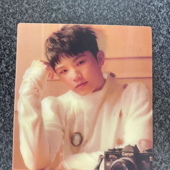 [BUNJANG] SEVENTEEN Woozi Cafe Premium Photo &amp; YMMD Lenticular / 세븐틴 우지 카페 프리미엄 포토 및 YMMD 렌티큘러
