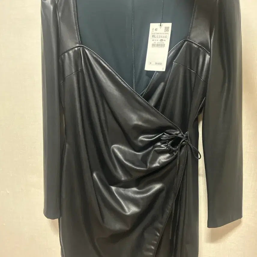 [BUNJANG] Zara Black Leather Dress XL / 자라 레더 블랙 원피스