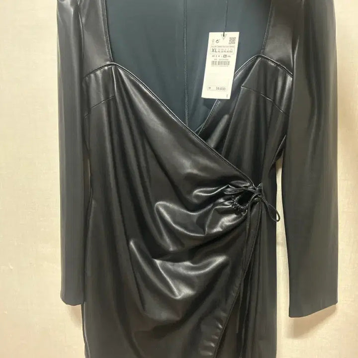 [BUNJANG] Zara Black Leather Dress XL / 자라 레더 블랙 원피스