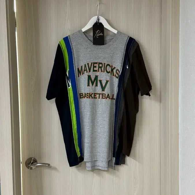 [BUNJANG] Needles Mavericks Remake T-Shirt / Needles Mavericks 리메이크 티셔츠