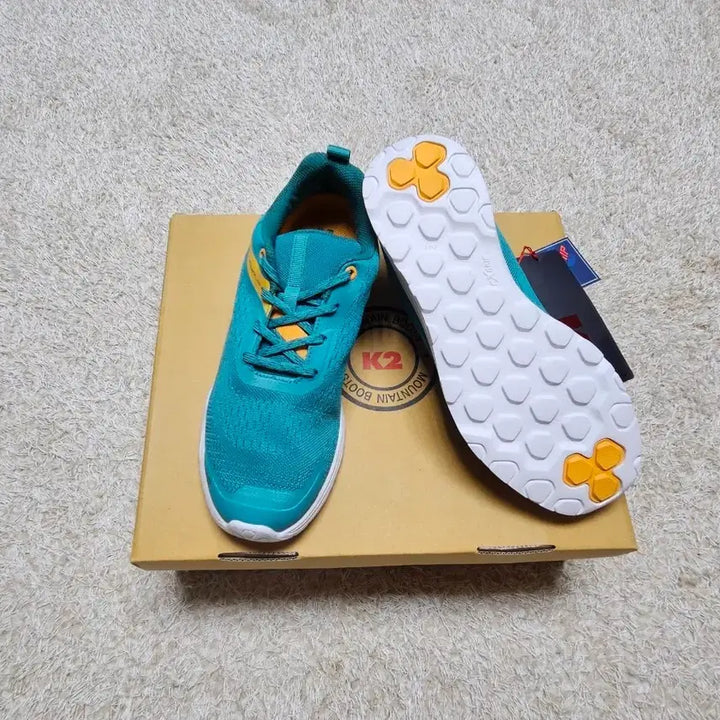 [BUNJANG] K2 Athletic Shoes 245mm / K2운동화  245mm