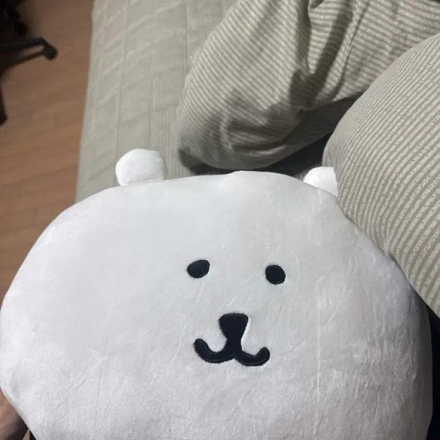 [BUNJANG] Nongdamgom Cushion / 농담곰 쿠션