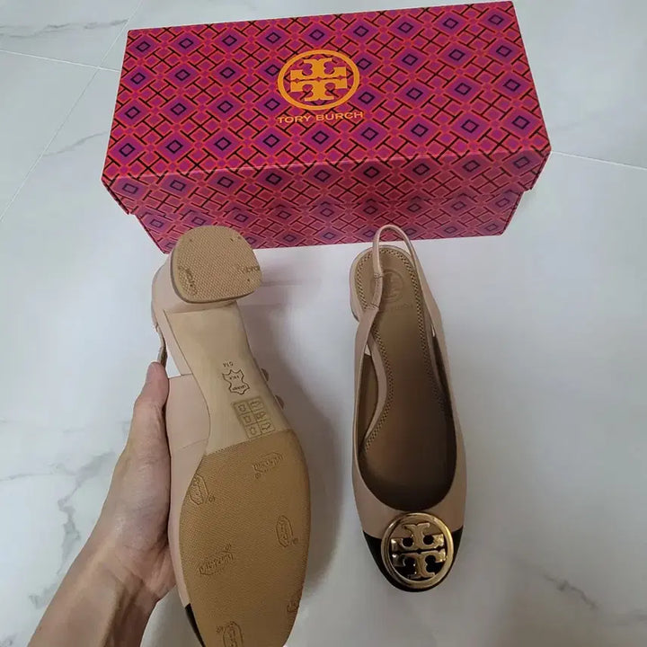 [BUNJANG] Tory Burch Two-Tone Sandals (US 5 / 225mm) / 새제품 토리버치 225사이즈(US 5사이즈)투톤 샌들 구두 단화