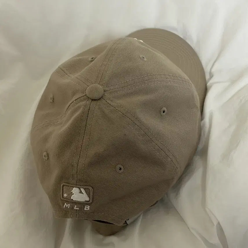 [BUNJANG] MLB Unstructured Rookie Ball Cap Beige / MLB 엠엘비 루키 언스트럭쳐 볼캡 모자 연베이지