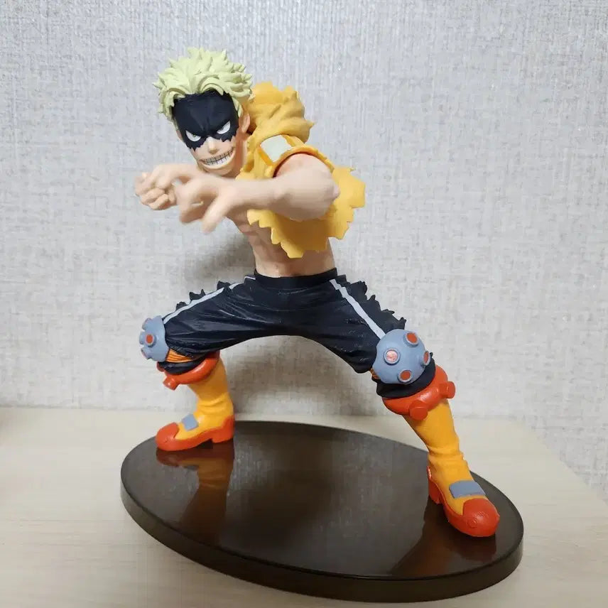 [BUNJANG] Fat Gum Figure (Box Included) / 팻껌 피규어(박스 O)