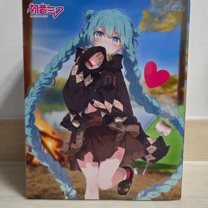 [BUNJANG] Hatsune Miku Outdoor Figure (Sealed) / 하츠네미쿠 아웃도어 피규어 미개봉