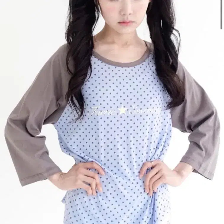 [BUNJANG] Shop Fairy Dot Raglan Sleeve Top / 샵페어리 도트 레글런 슬리브탑