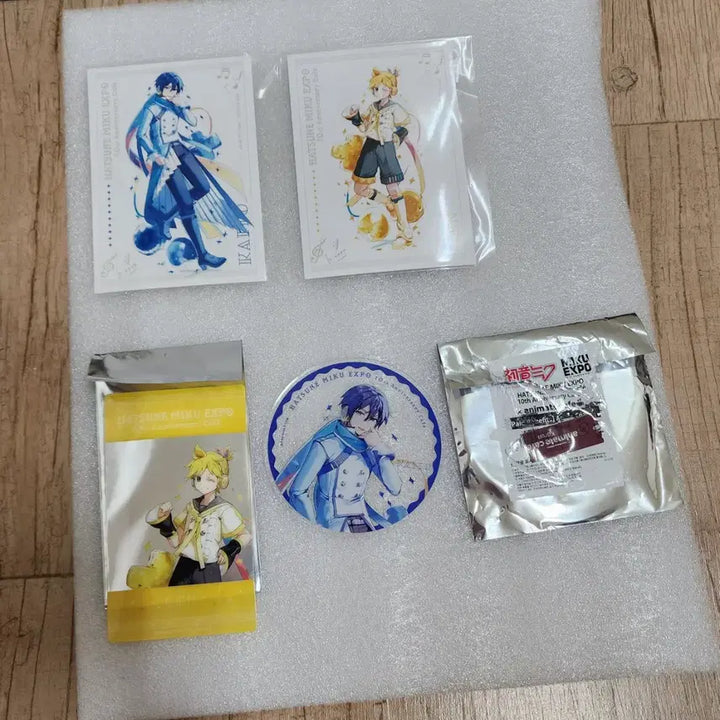 [BUNJANG] Hatsune Miku Expo 10th Anniversary Animate Collab Cafe Len Bundle Set / 하츠네 미쿠 엑스포 10주년 애니메이트 콜라보 카페 렌 일괄