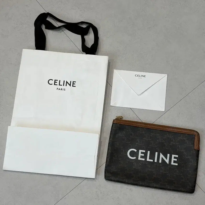 [BUNJANG] Celine Triomphe Clutch Bag / [판메]셀린느 트리옹프 클러치백