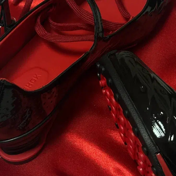 [BUNJANG] Nike x Labelhood Shox Calisstra Black &amp; University Red / 나이키 x 라벨후드 샥스 Z 칼리스트라 블랙 앤 유니버시티 레드