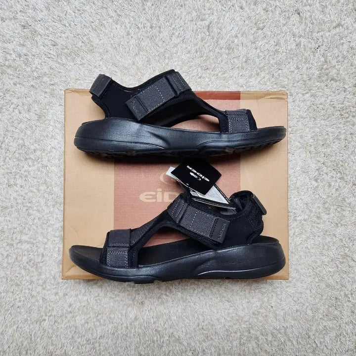 [BUNJANG] Eider Sandals Size 270 / 아이더샌들  270