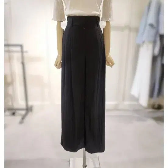 [BUNJANG] ZOO K High-Waisted Two-Tuck Wide Pants with Back Banding / 쥬크 하이웨스트 투턱 뒷밴딩 와이드 팬츠
