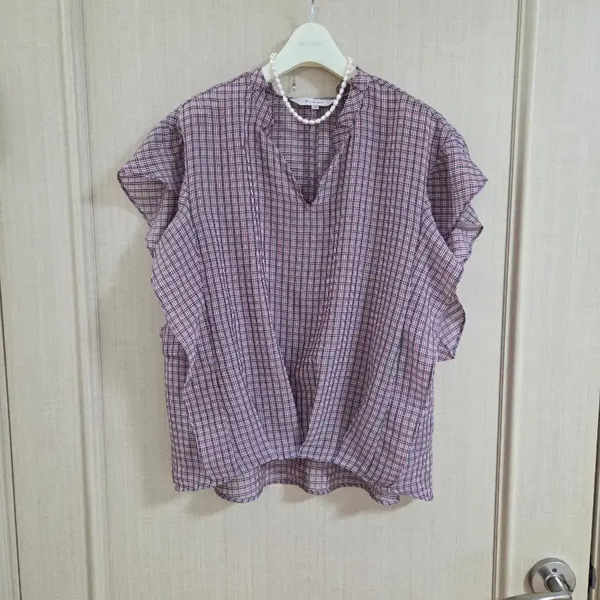 [BUNJANG] ON&amp;ON Check Frill Blouse / 온앤온 체크 프릴블라우스