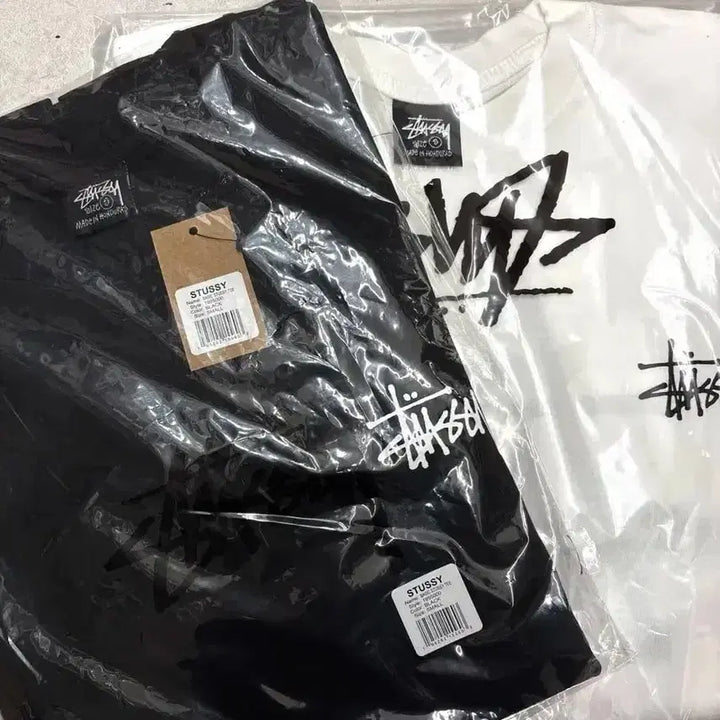 [BUNJANG] Stussy Basic Short Sleeve T-Shirt / 정품/무료배송)스 투 시 베이직 반팔 , 블랙 화이트