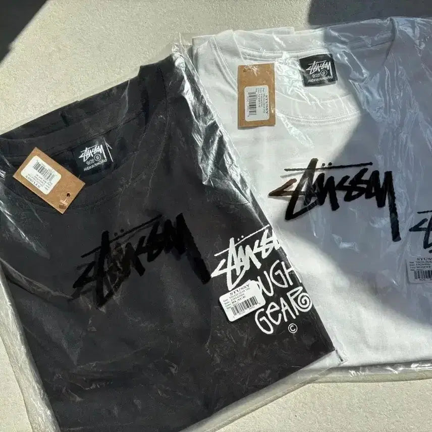[BUNJANG] Stussy Tough Gear Short Sleeve T-Shirt Black/White / 정품/무료배송)스 투 시 터프기어 반팔티 , 블랙 화이트