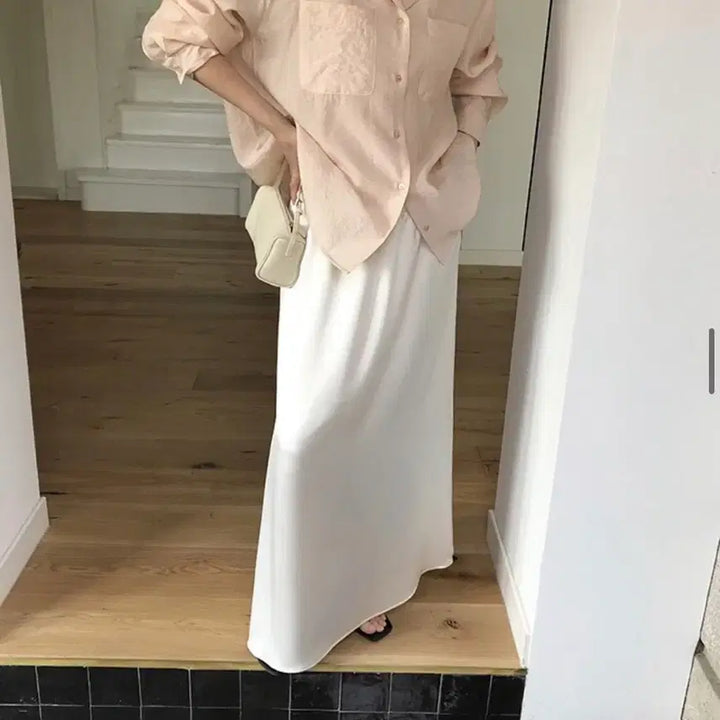 [BUNJANG] Sys Satin Maxi Skirt Creamivory / Sys 시스 맥시 스커트