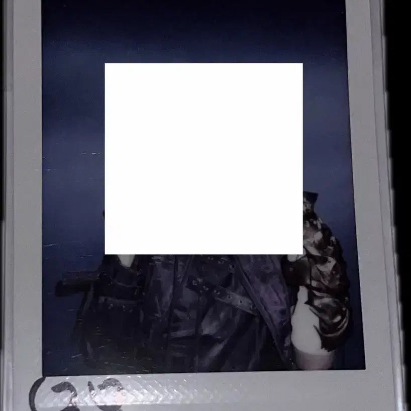 [SOLD OUT] 피원하모니 P1Harmony 지웅 싸인 폴라로이드