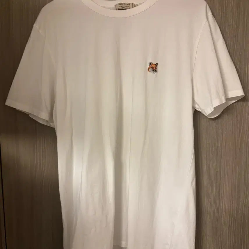[BUNJANG] Maison Kitsuné Fox Embroidery Short Sleeve T-Shirt White XL / 메종키츠네 폭스 자수 반팔 티셔츠 화이트 xl
