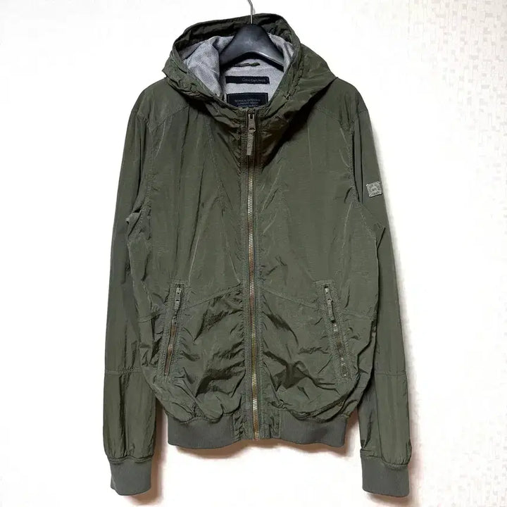 [BUNJANG] Calvin Klein Woven Zip-Up Jacket Khaki (L) / [L,100]캘빈클라인 바람막이 우븐 집업 자켓 카키