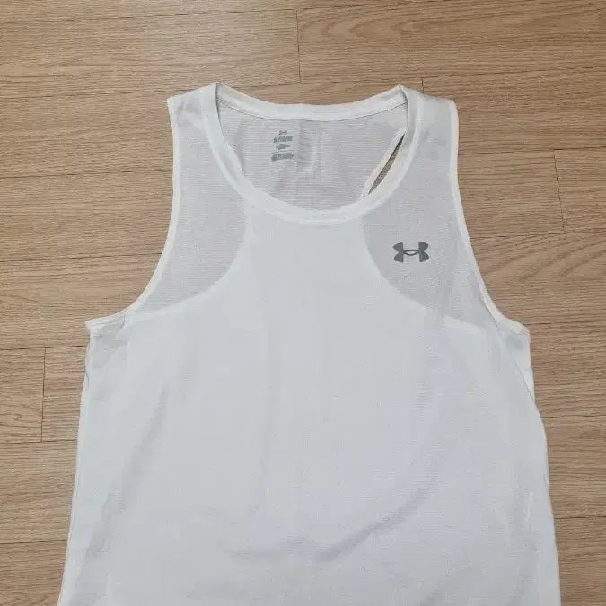 [BUNJANG] Under Armour Sleeveless Top / 언더아머 나시