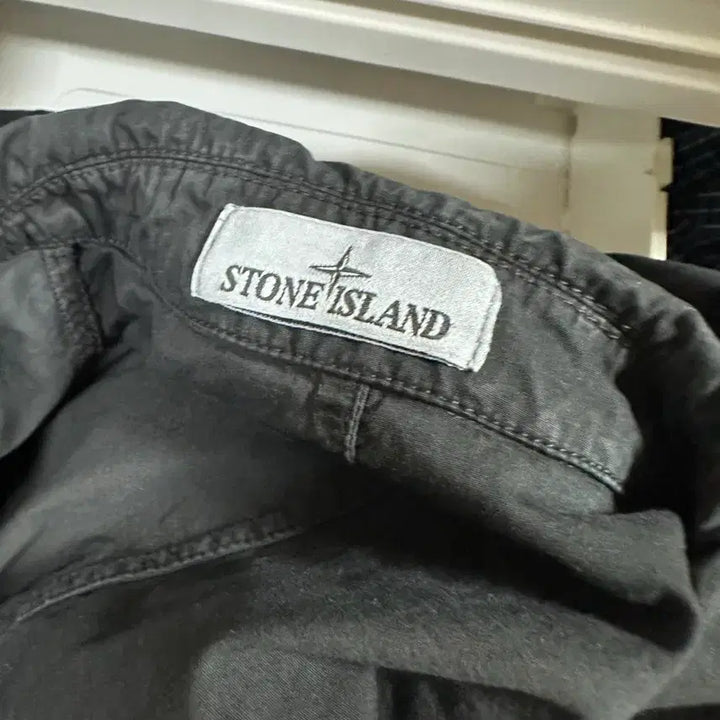 [BUNJANG] Stone Island 102WN Brushed Organic Cotton Overshirt Black 23FW / 스톤아일랜드 오버셔츠 블랙 23FW