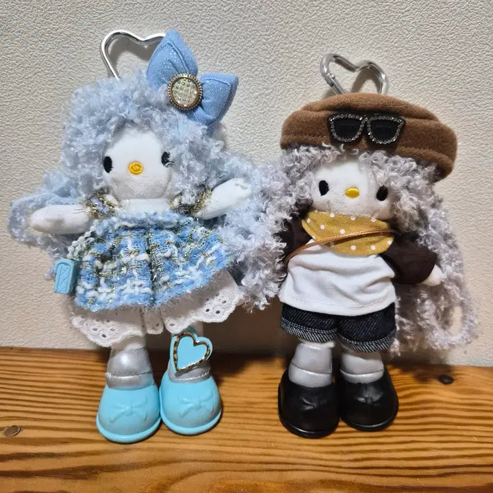 [BUNJANG] Hello Kitty Costume Long-Legged Kitty Charm / 헬로키티 코스튬 롱다리키티 키링