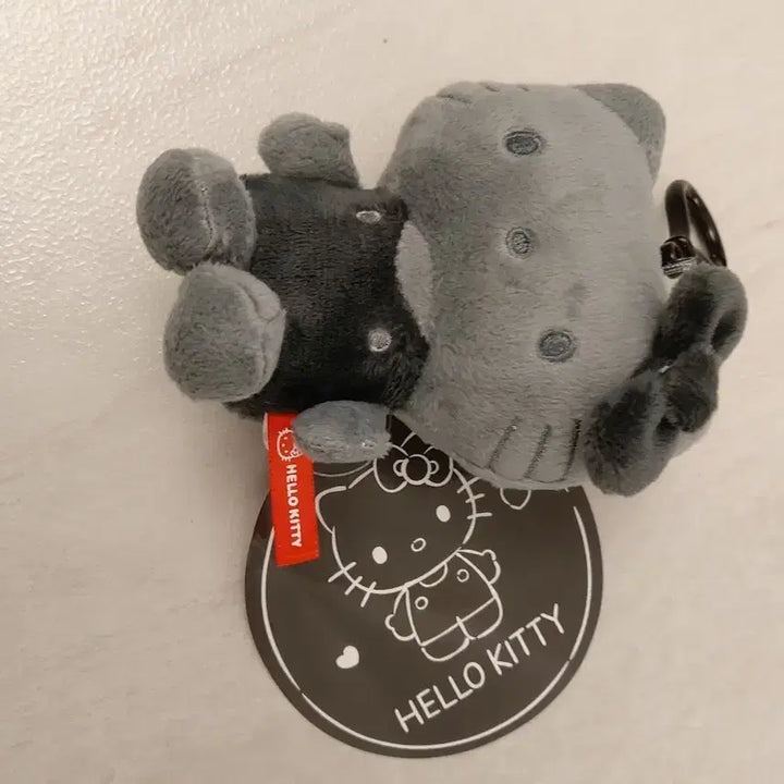 [BUNJANG] Sanrio Hello Kitty Ash Monochrome Series Mini Keychain / 산리오 헬로 키티 애쉬 모노크롬 시리즈 키링 (소형)