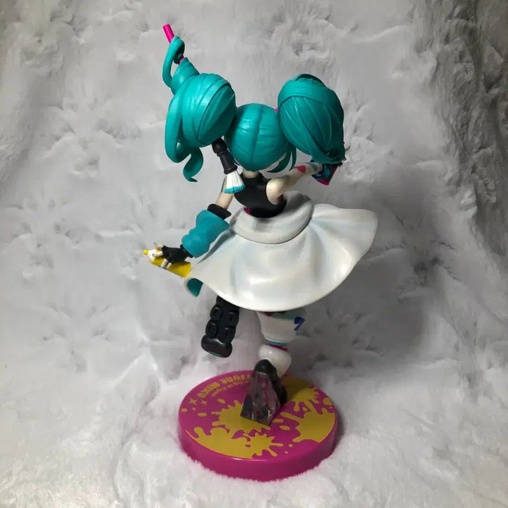 [BUNJANG] Furyu Hatsune Miku Paintress Miku Trio-Try-iT Figure / 하츠네미쿠 미쿠 후류 Trio-Try-iT 페인트걸 미소녀 피규어
