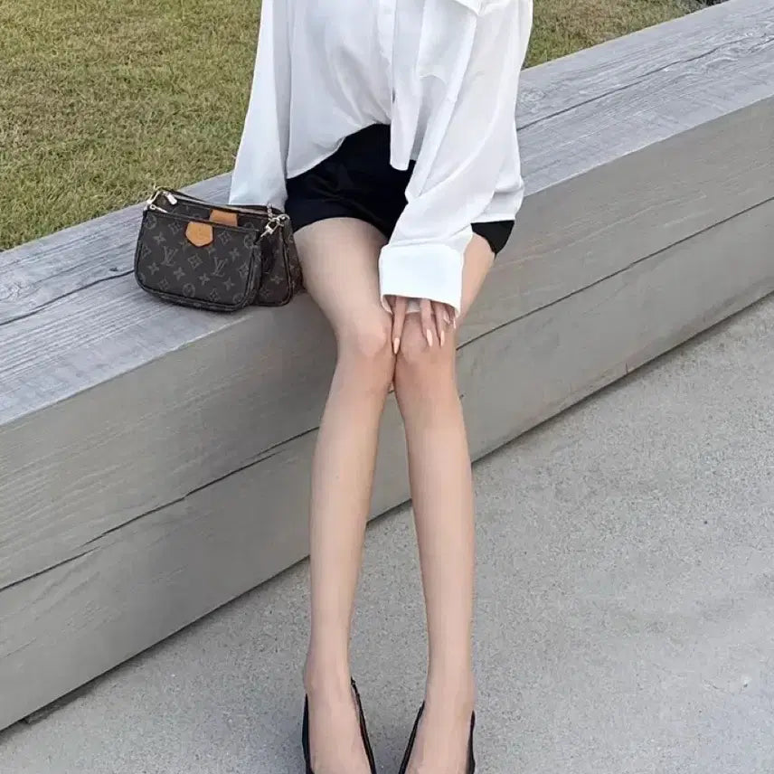 [BUNJANG] Youhyeir Premium Pocket Half Line Shirt / 유헤르 프리미엄 포켓 하프 라인 셔츠