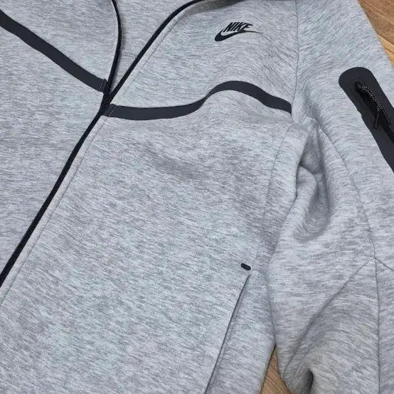 [BUNJANG] Nike Tech Pack New Model (Size M) / 나이키 테크팩 신형