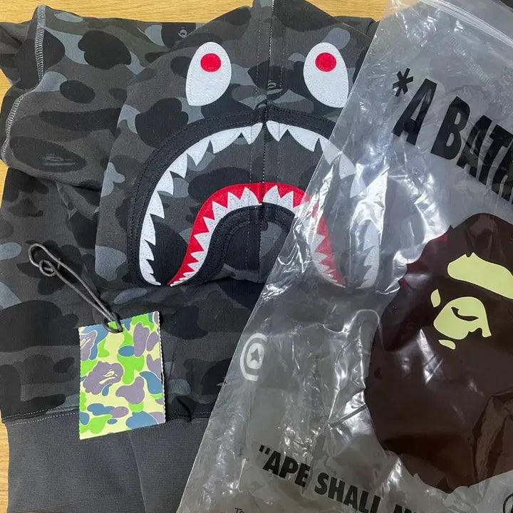 [BUNJANG] BAPE Shark Hoodie Black L / 베이프 샤크후드 흑계 L