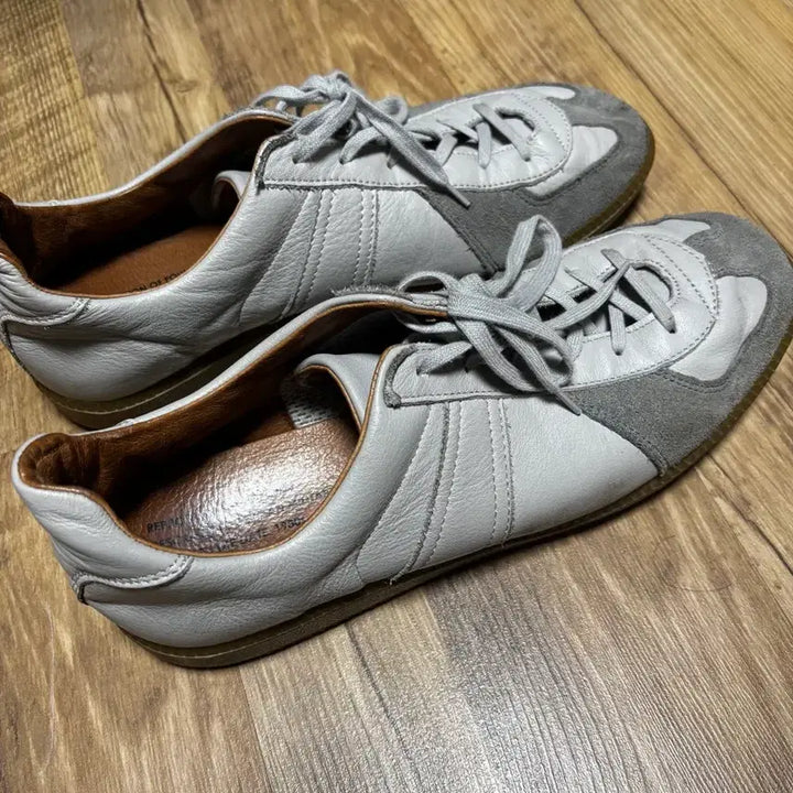 [BUNJANG] Reproduction of Found RIOFA German Military Trainers Light Grey EU43 / 리프로덕션 오브 파운드 리오파 독일군 43 라이트그레이