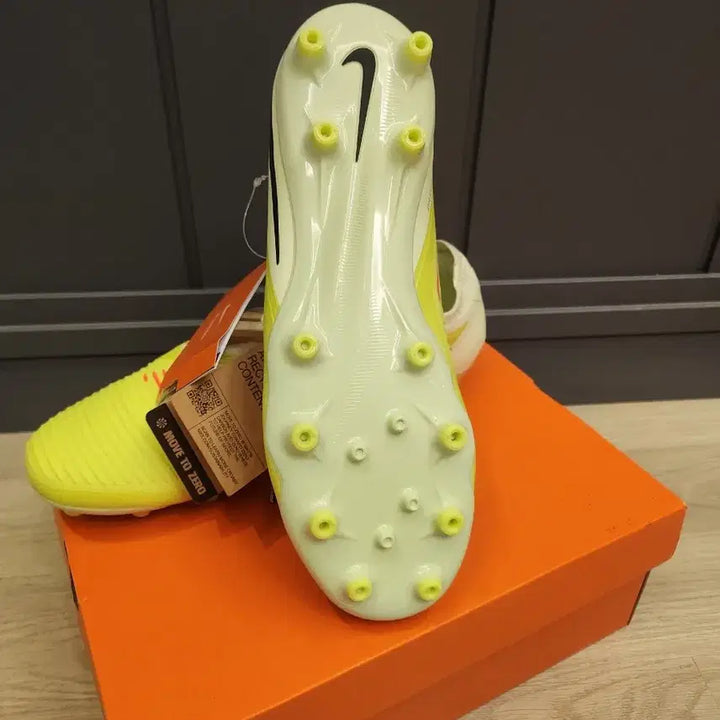 [BUNJANG] Nike Phantom GX 2 Elite AG Football Boots Hyper Crimson/Lime Blast 270 / 나이키 팬텀 6 로우 프로 AG 하이퍼 크림슨 라임라이트 270