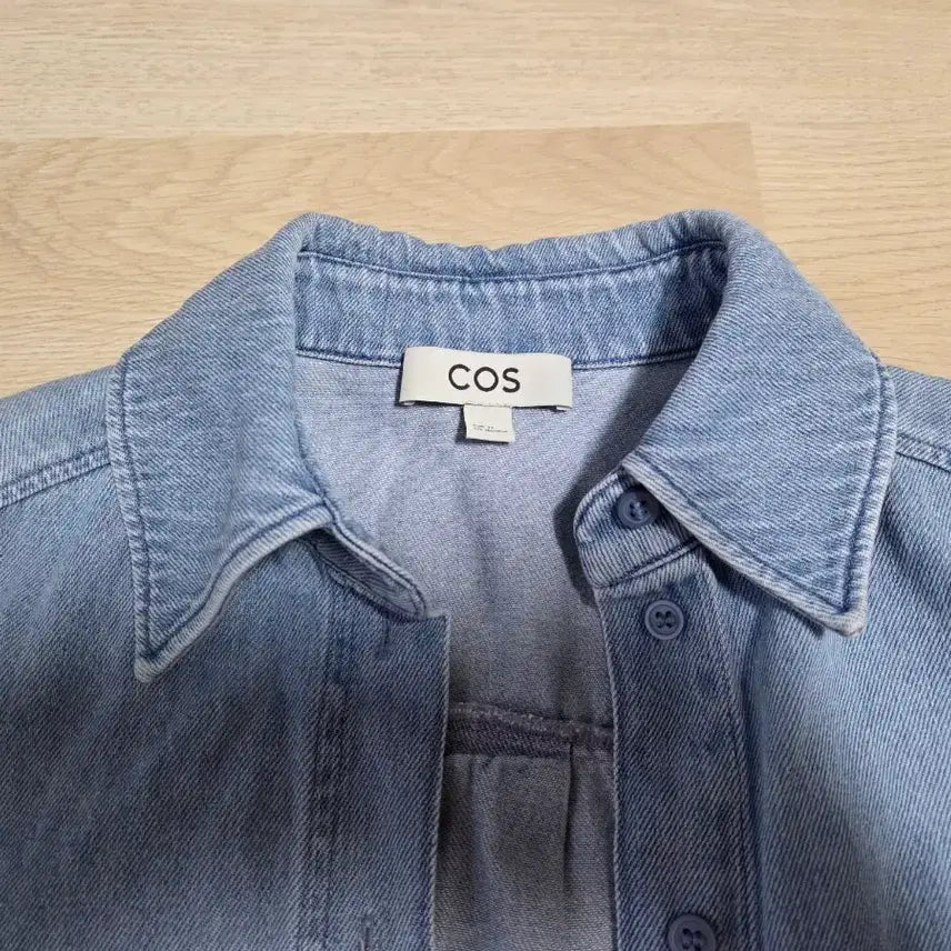 [BUNJANG] COS Denim Short Sleeve Shirt / 코스 반팔 데님셔츠s