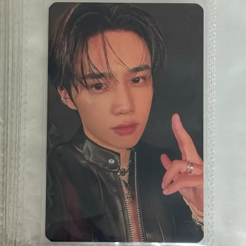 [BUNJANG] The Boyz Sunwoo GENERATION 2 T-Shirt Photocard / 더보이즈 선우 제너2 티셔츠 포카