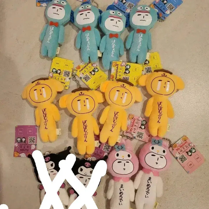 [BUNJANG] Yukio Sanrio Characters Hangyodon, Pompompurin, My Melody, Kuromi Keychain Set / 유키오 산리오 한교동 폼폼푸린 마이멜로디 쿠로미 시나모롤 구데타마 키링