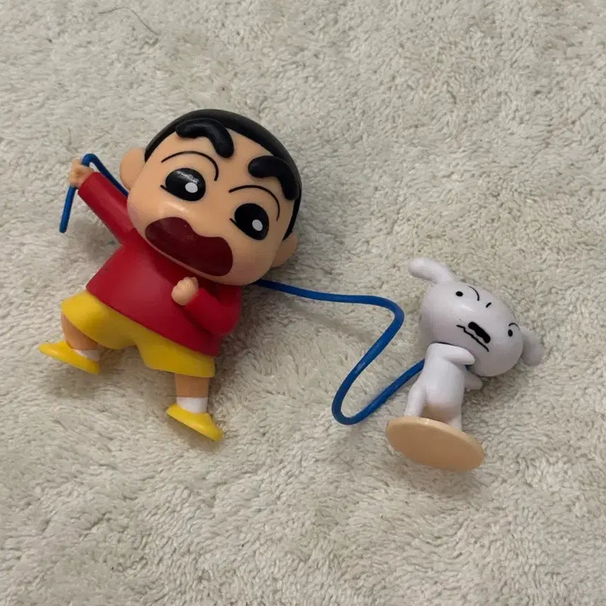 [BUNJANG] Crayon Shin-chan Shiro Walking Figure / 짱구 흰둥이 산책 피규어