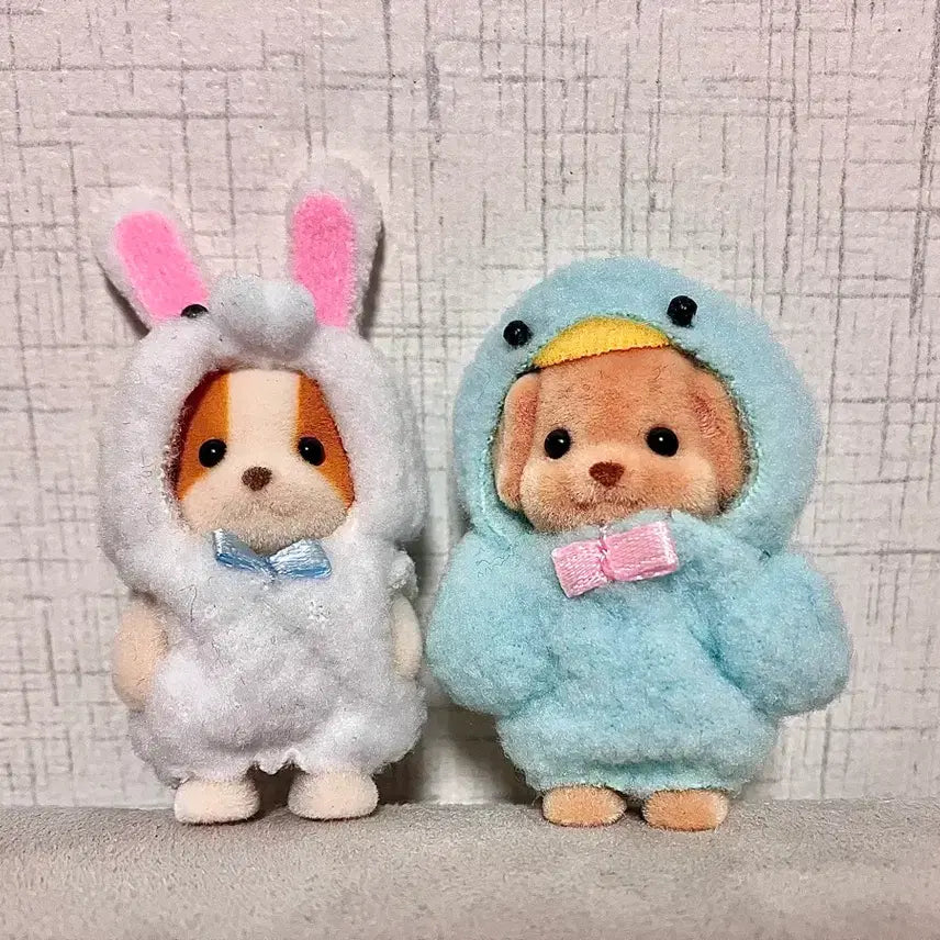 [BUNJANG] Sylvanian Families 35th Anniversary Costume Set (Rabbit/Duck) / 실바니안 35주년 기념 코스튬 세트(토끼/오리)
